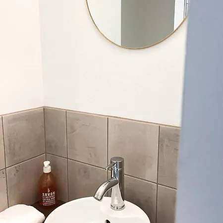 Studio Barcelonnette, 1 Piece, 2 Personnes - Fr-1-691-65 * Барселоннет
